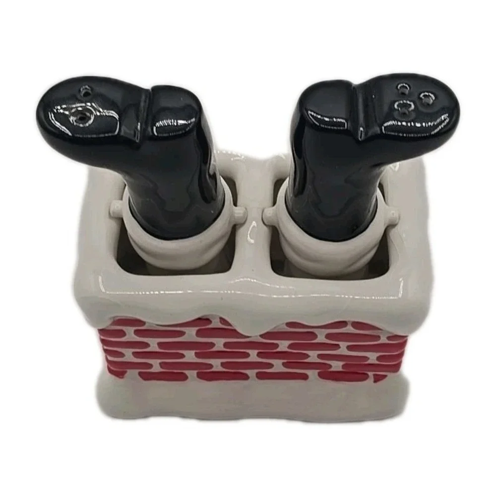 Dept 56 Ceramic Christmas Santa in Chimney Salt & Pepper Shaker Set for Holidays